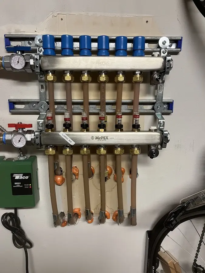 Plumber performing Leak Detection at a residential property in Broadview Park